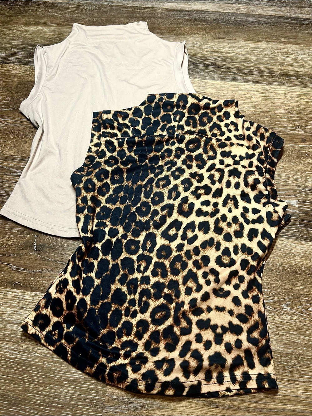 SHEIN Leopard Print & Beige Mock Neck Tank Tops Bundle Size M